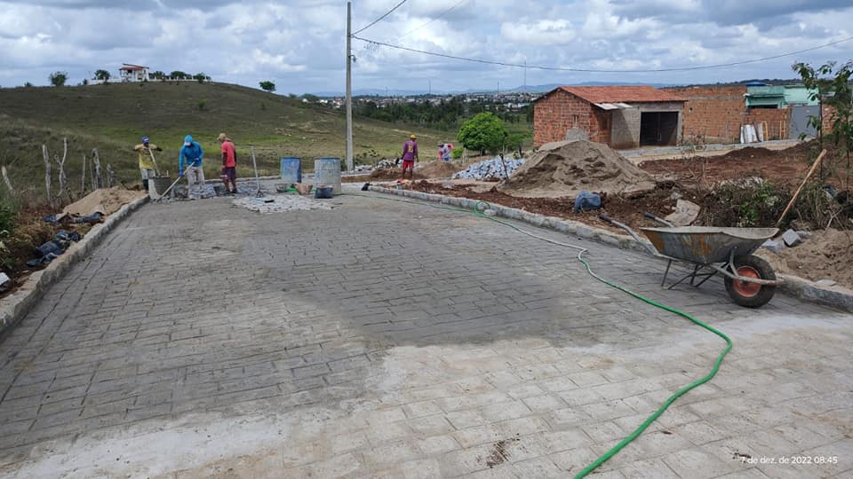 Pavimentação do Conjunto Emília Borges chega a ultima rua