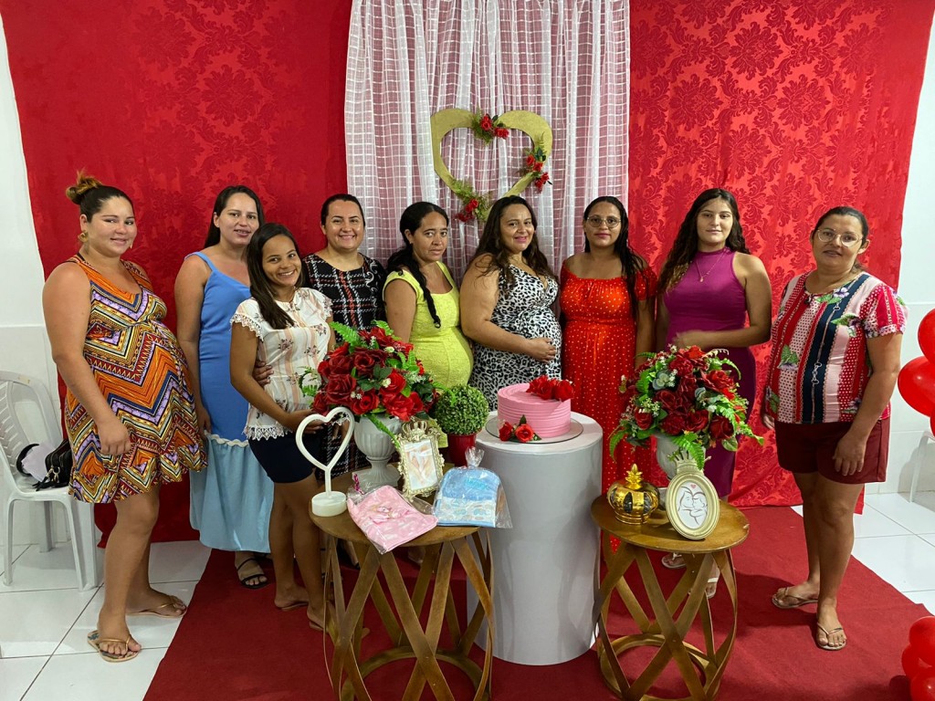 Secretária de Ação Social entregou enxovais para gestantes araçagienses