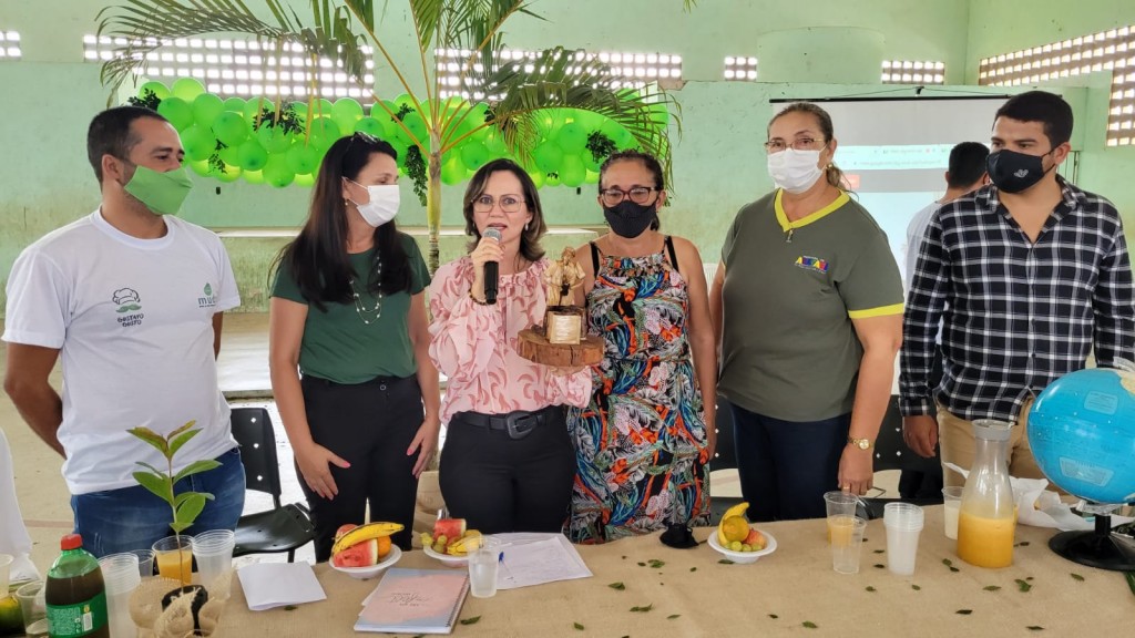 Prefeitura de Araçagi em parceria com a AFINK realiza ação de conscientização de preservação do meio ambiente e homenage Prefeitura de Araçagi em parceria com a AFINK realiza ação de conscientização de preservação do meio ambiente e homenage